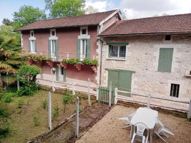 Maison Au Bord De La Riviere Dronne En Perigord Vert Saint-Front-la-Rivière المظهر الخارجي الصورة